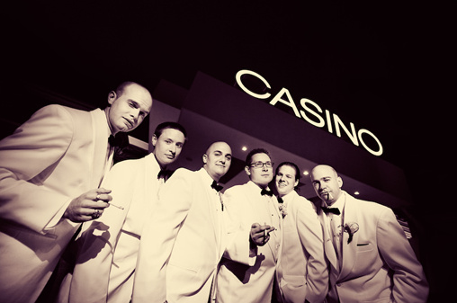 Old-Fashioned Vegas Wedding Ideas: Vintage Glamour at the Red Rock Casino