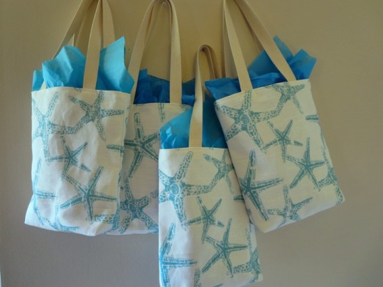 White tote bags starfish teal pattern