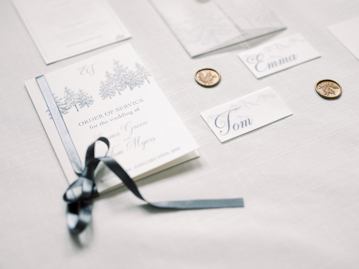 Luxury and Intimate Winter Wedding Inspiration in the French Alps