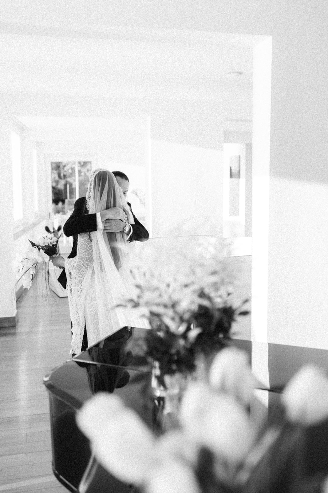Amanda_Aaron_HP5_BW_Film_wedding_12Oct24_by_Alberto_Gobbato_Ph-006